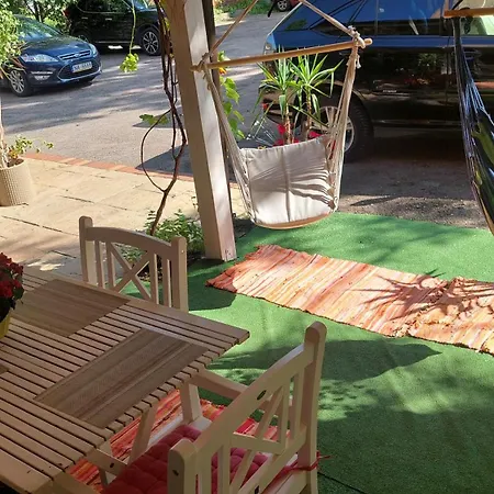 شقة 2 Story Free Parking Included